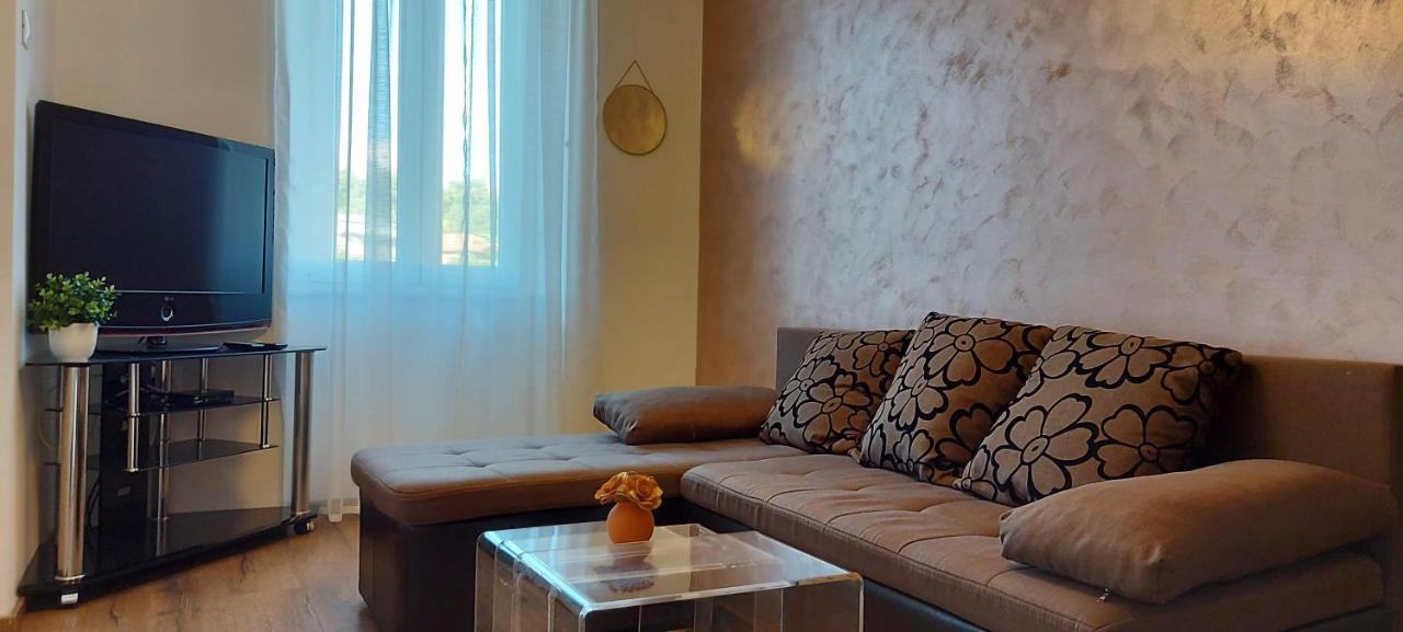 Apartment Pomerio 里耶卡 外观 照片